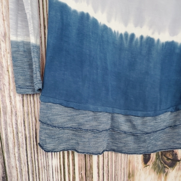 G Scent Tye Dye Long Sleeve Ruffle Hem Tunic - Picture 5 of 7